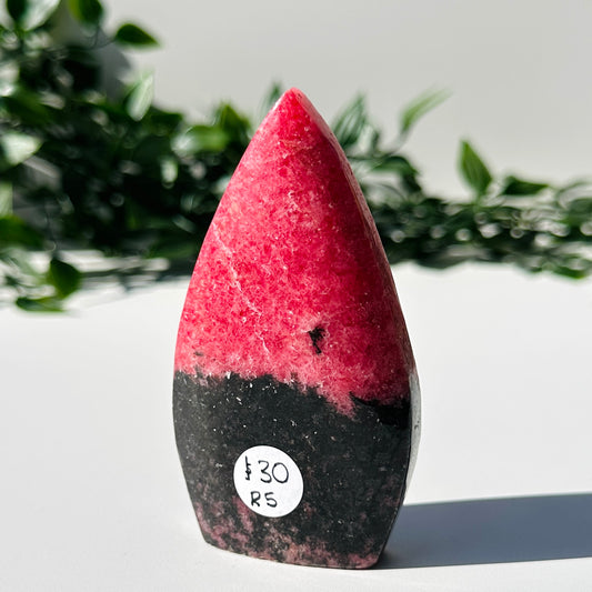 Rhodonite Flame R5