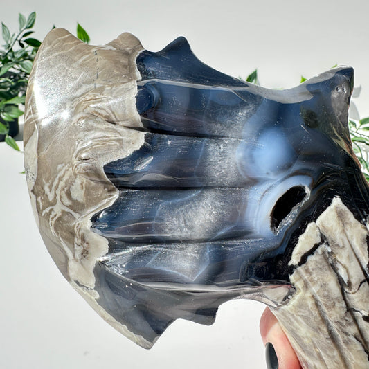 Volcanic Agate Axe V1