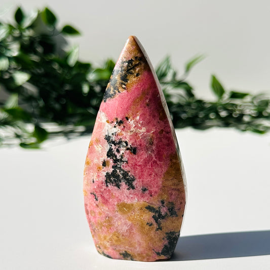 Rhodonite Flame R4
