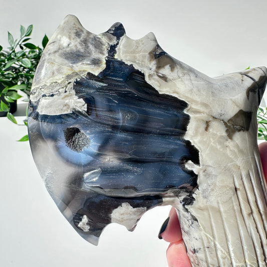 Volcanic Agate Axe V3