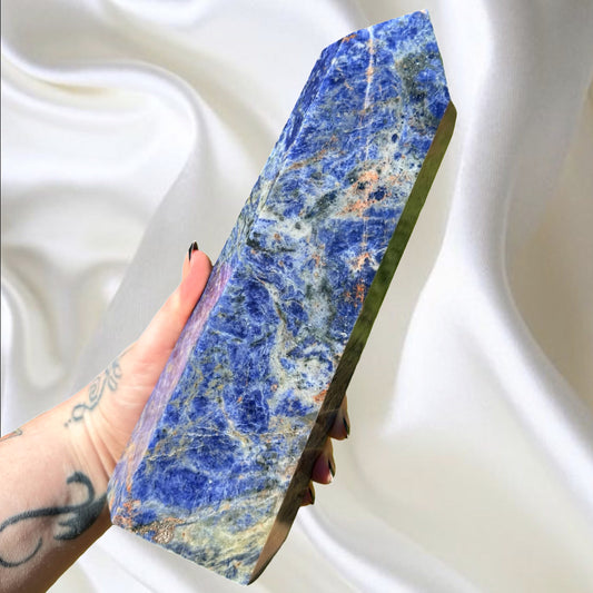 XL Sodalite and Sunstone Tower